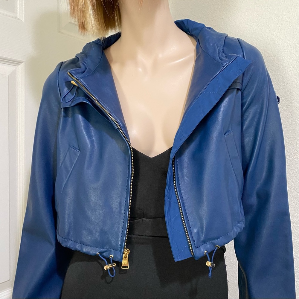 BCBGMaxAzria Blue Cropped Hooded 100% Leather Jacket Size XS - Picture 2 of 16